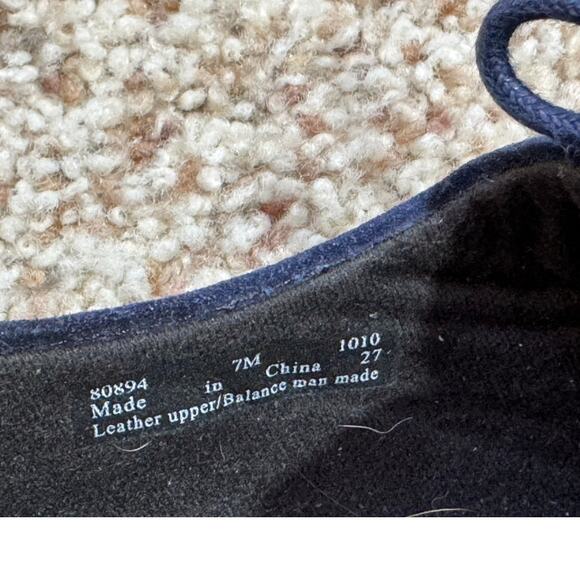 Clarks Bendables Womens Tie shoes/Heels, Leather Upper, size 7, Block Heel, Blue - Picture 3 of 10